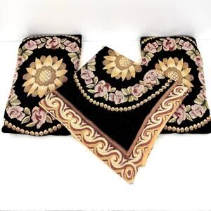 NWOT Vintage tapestry floral bed cover and 2 pillow cases set